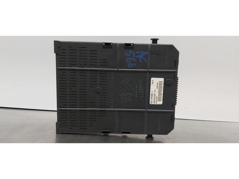 Recambio de caja reles / fusibles para peugeot 407 premium referencia OEM IAM 9664058880   Recambio de caja reles / fusibles para peugeot 407 premium referencia OEM IAM 9664058880