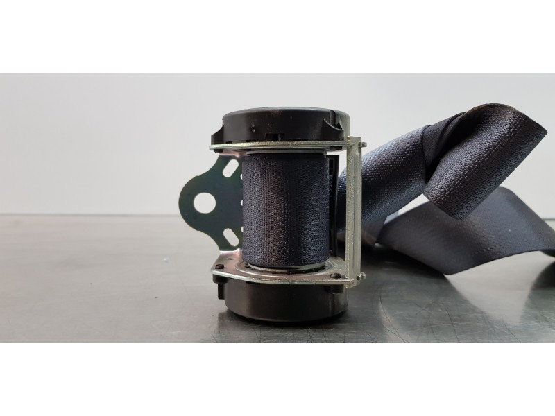 Recambio de cinturon seguridad trasero izquierdo para mitsubishi outlander (cw0) motion 4wd referencia OEM IAM 6066752  