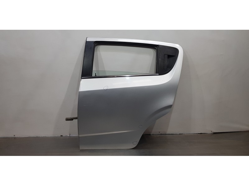 Recambio de puerta trasera izquierda para chevrolet aveo berlina hatchback ltz referencia OEM IAM 42357435   Recambio de puerta trasera izquierda para chevrolet aveo berlina hatchback ltz referencia OEM IAM 42357435