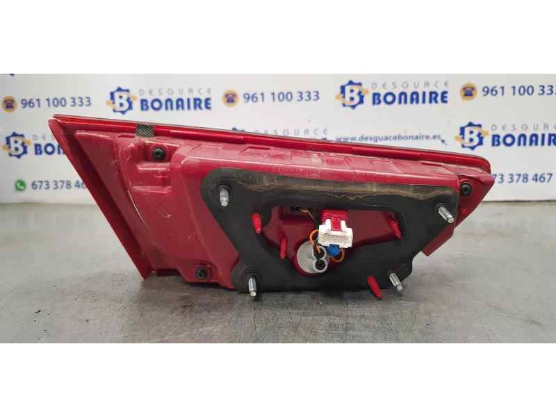 Recambio de piloto trasero derecho interior para kia optima emotion referencia OEM IAM 92404D4   Recambio de piloto trasero derecho interior para kia optima emotion referencia OEM IAM 92404D4