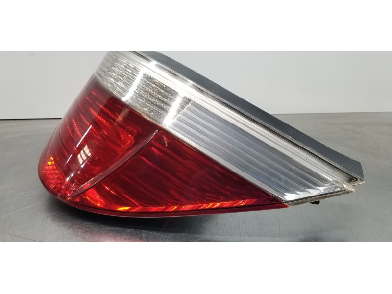 Recambio de piloto trasero derecho para bmw serie 5 berlina (e60) 520d referencia OEM IAM 63217165738 7165738  Recambio de piloto trasero derecho para bmw serie 5 berlina (e60) 520d referencia OEM IAM 63217165738 7165738