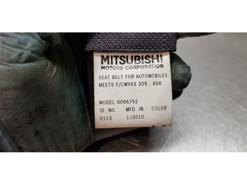 Recambio de cinturon seguridad trasero izquierdo para mitsubishi outlander (cw0) motion 4wd referencia OEM IAM 6066752  