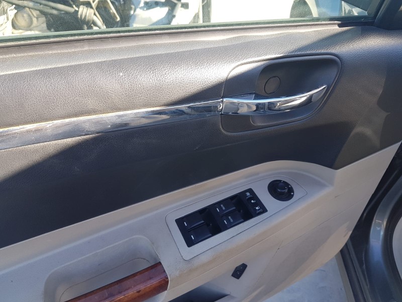 chrysler 300 c touring del año 2007