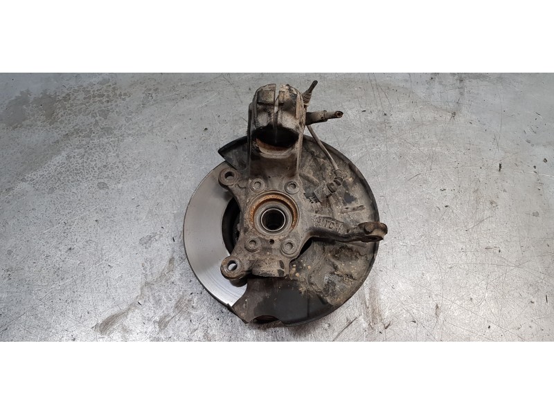 Recambio de mangueta delantera derecha para volkswagen caddy furgón/kombi furgón bmt referencia OEM IAM    Recambio de mangueta delantera derecha para volkswagen caddy furgón/kombi furgón bmt referencia OEM IAM