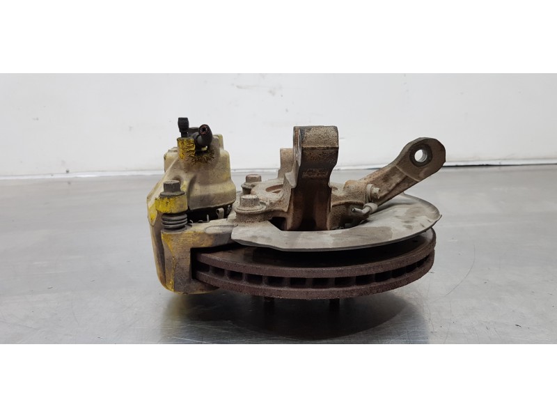 Recambio de mangueta delantera izquierda para mitsubishi lancer berlina (cy0) instyle referencia OEM IAM 3870A011  