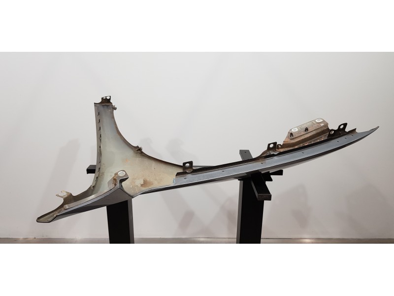 Recambio de aleta delantera derecha para volkswagen passat lim. (362) referencia OEM IAM 561821022   Recambio de aleta delantera derecha para volkswagen passat lim. (362) referencia OEM IAM 561821022