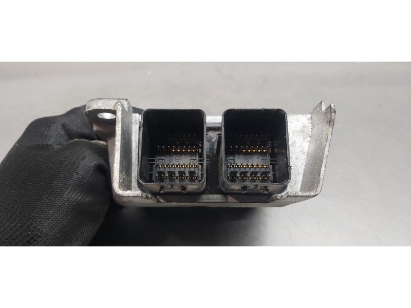 Recambio de centralita airbag para jeep gr. cherokee (wh) 3.0 crd laredo referencia OEM IAM 04896233AD   Recambio de centralita airbag para jeep gr. cherokee (wh) 3.0 crd laredo referencia OEM IAM 04896233AD