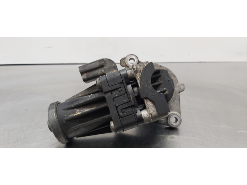 Recambio de valvula egr para chevrolet aveo berlina hatchback ltz referencia OEM IAM 701599120  