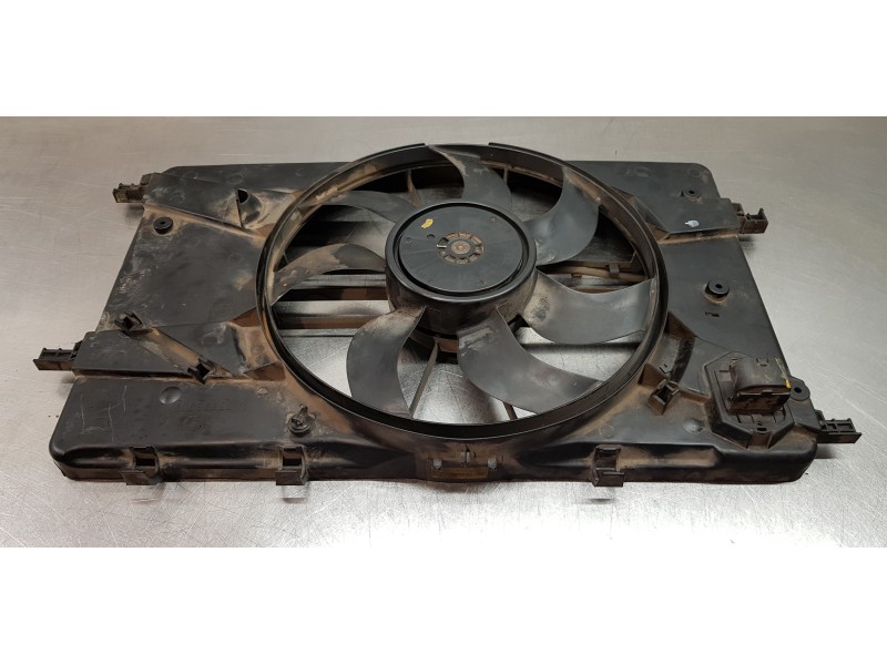 Recambio de electroventilador para chevrolet cruze lt referencia OEM IAM 13427161 16457024 13360890