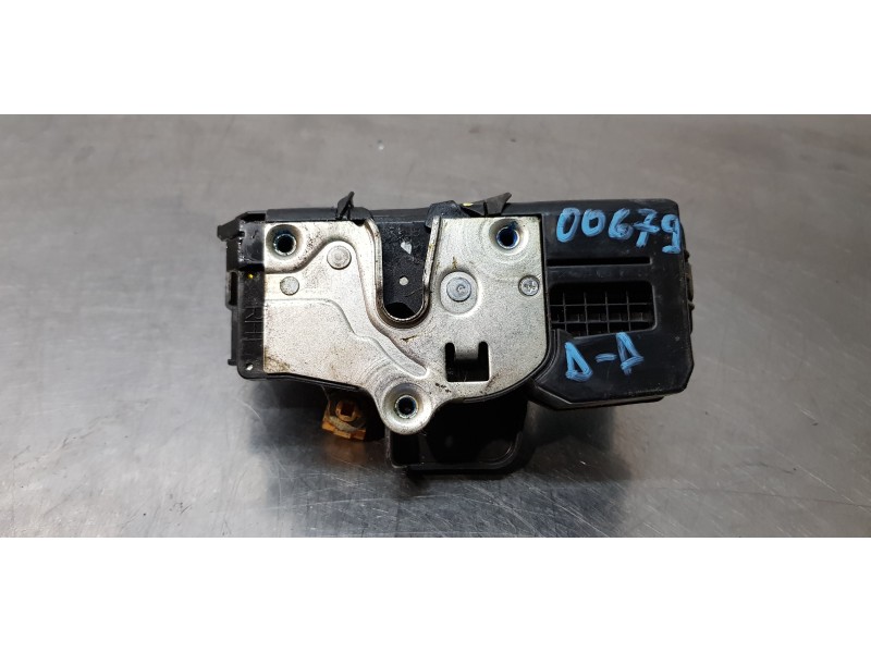 Recambio de cerradura puerta delantera derecha para chevrolet captiva 2.4 ls referencia OEM IAM 96624247   Recambio de cerradura puerta delantera derecha para chevrolet captiva 2.4 ls referencia OEM IAM 96624247