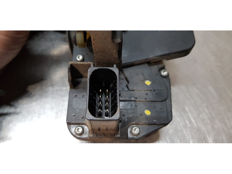 Recambio de cerradura puerta delantera derecha para chevrolet captiva 2.4 ls referencia OEM IAM 96624247   Recambio de cerradura puerta delantera derecha para chevrolet captiva 2.4 ls referencia OEM IAM 96624247