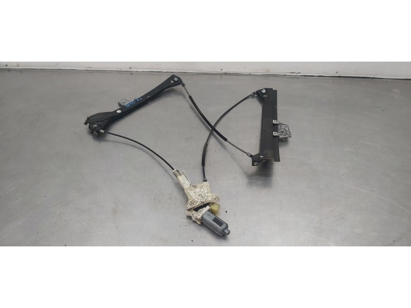 Recambio de elevalunas delantero derecho para mercedes clase clk (w209) coupe 270 cdi (209.316) referencia OEM IAM A2097200846   Recambio de elevalunas delantero derecho para mercedes clase clk (w209) coupe 270 cdi (209.316) referencia OEM IAM A2097200846