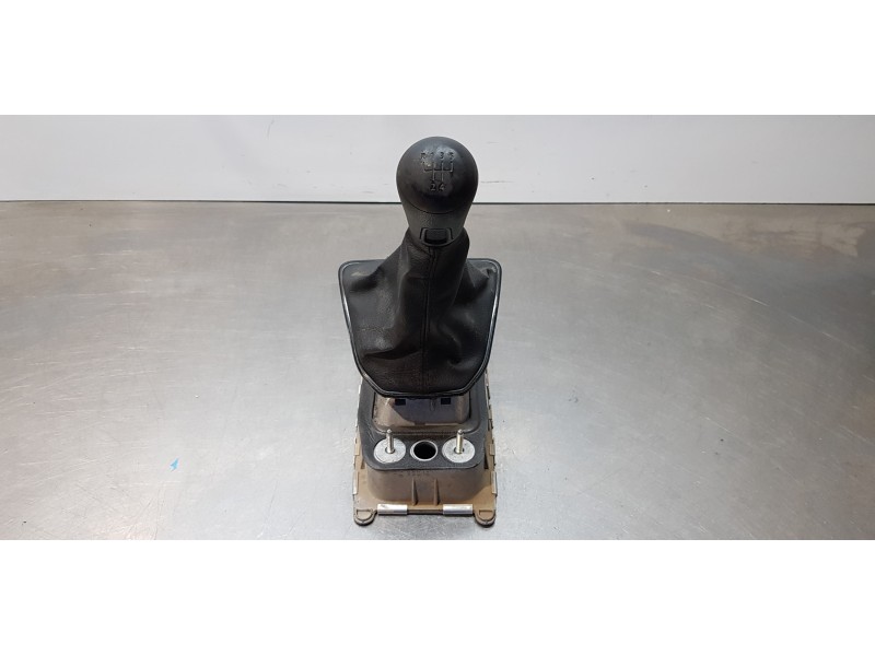 Recambio de palanca cambio para volkswagen caddy furgón/kombi furgón bmt referencia OEM IAM 1T0711049BD   Recambio de palanca cambio para volkswagen caddy furgón/kombi furgón bmt referencia OEM IAM 1T0711049BD