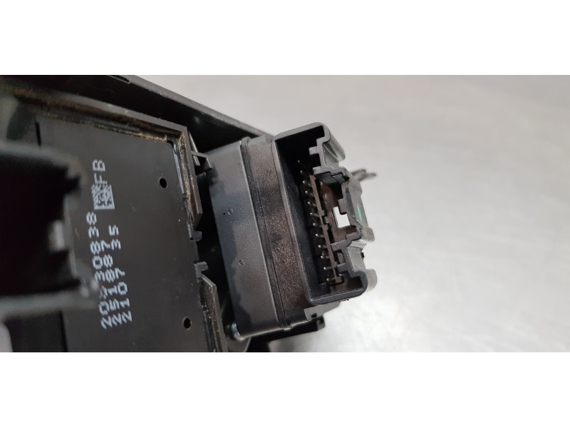 Recambio de mando elevalunas delantero izquierdo para chevrolet cruze lt referencia OEM IAM 13272182   Recambio de mando elevalunas delantero izquierdo para chevrolet cruze lt referencia OEM IAM 13272182