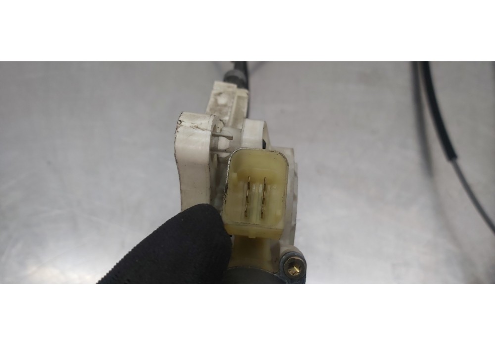 Recambio de elevalunas delantero derecho para mercedes clase clk (w209) coupe 270 cdi (209.316) referencia OEM IAM A2097200846   Recambio de elevalunas delantero derecho para mercedes clase clk (w209) coupe 270 cdi (209.316) referencia OEM IAM A2097200846