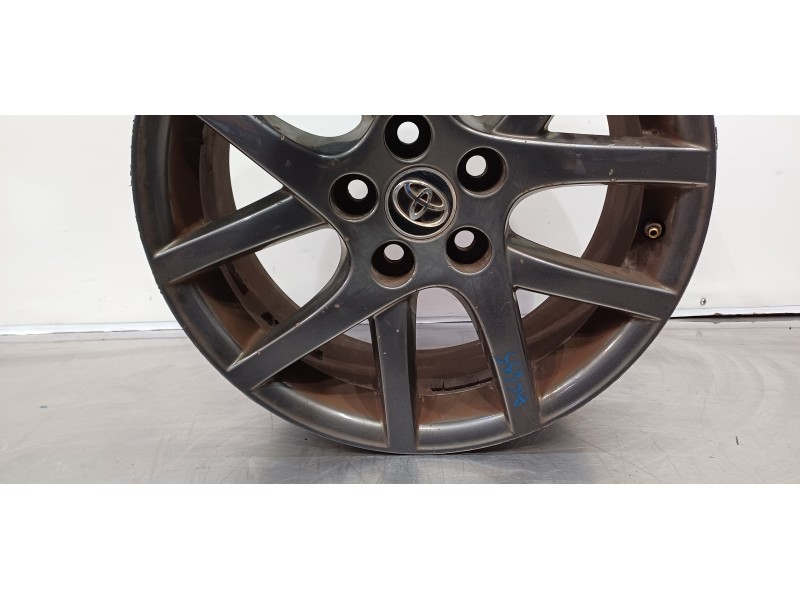 Recambio de llanta para toyota verso comfort referencia OEM IAM 426110F170   Recambio de llanta para toyota verso comfort referencia OEM IAM 426110F170