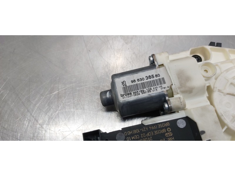 Recambio de elevalunas delantero derecho para peugeot 407 premium referencia OEM IAM 9222Q4  