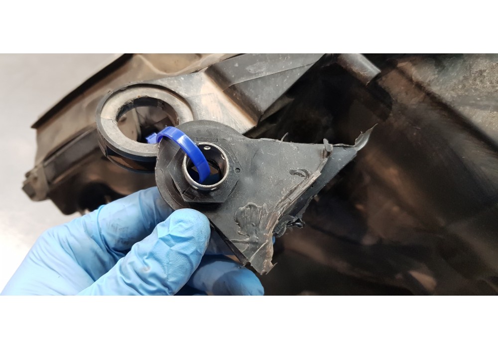 Recambio de faro derecho para mercedes clase m (w164) 280 / 300 cdi (164.120) referencia OEM IAM A1648204861  