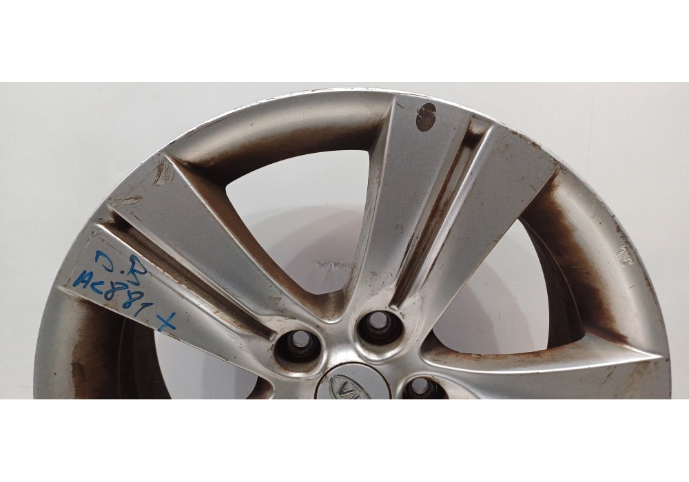 Recambio de llanta para kia sportage emotion 4x2 referencia OEM IAM 529103U200  