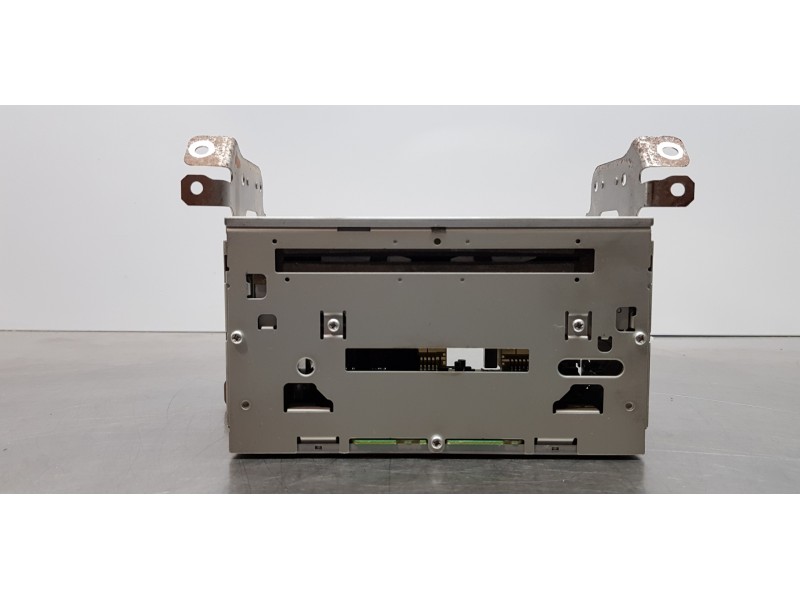 Recambio de sistema audio / radio cd para mitsubishi lancer berlina (cy0) instyle referencia OEM IAM 8701A278  