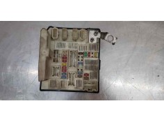 Recambio de caja reles / fusibles para renault scenic ii authentique referencia OEM IAM 8200481866
