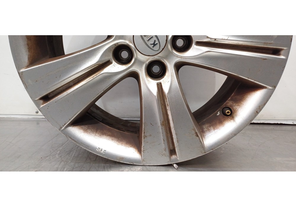 Recambio de llanta para kia sportage emotion 4x2 referencia OEM IAM 529103U200  
