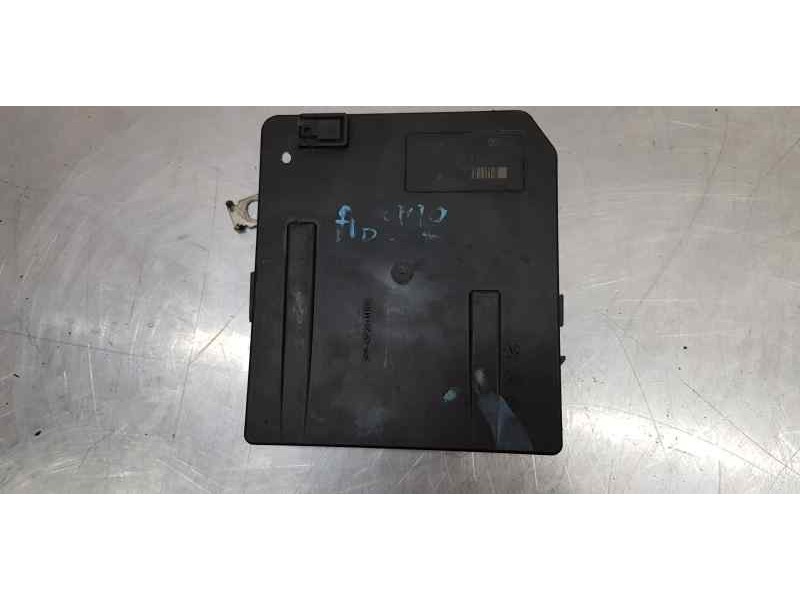 Recambio de caja reles / fusibles para renault scenic ii authentique referencia OEM IAM 8200481866   Recambio de caja reles / fusibles para renault scenic ii authentique referencia OEM IAM 8200481866