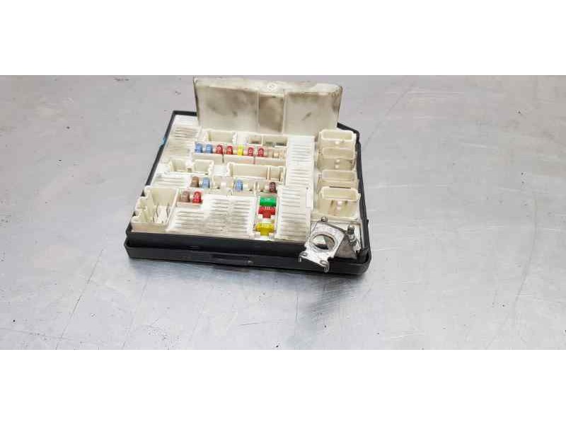 Recambio de caja reles / fusibles para renault scenic ii authentique referencia OEM IAM 8200481866   Recambio de caja reles / fusibles para renault scenic ii authentique referencia OEM IAM 8200481866