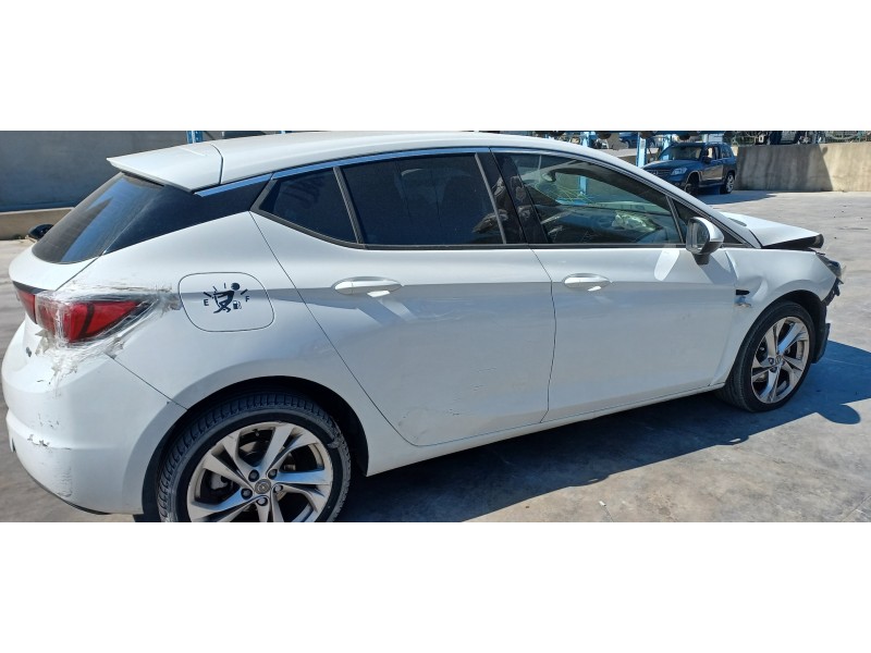 opel astra k lim. 5türig del año 2016