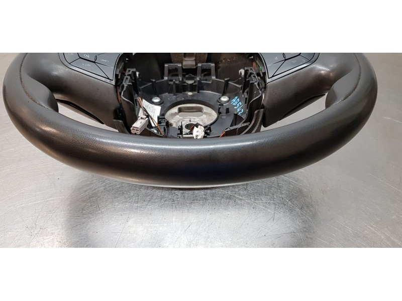 Recambio de volante para fiat 500 x (334) pop star referencia OEM IAM 7356249310  