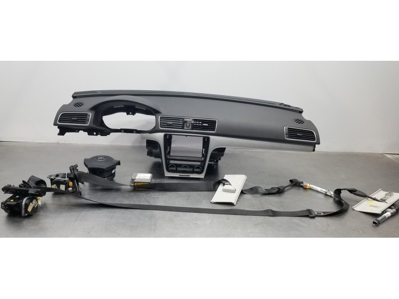 Recambio de kit airbag para volkswagen passat lim. (362) referencia OEM IAM 561857003K81X 561857003K 