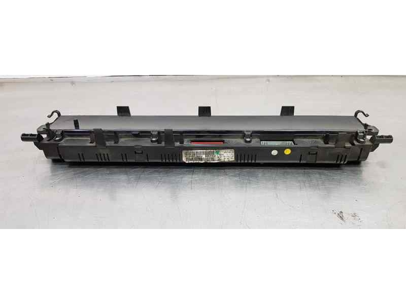 Recambio de cuadro instrumentos para renault scenic ii authentique referencia OEM IAM 8200494955  