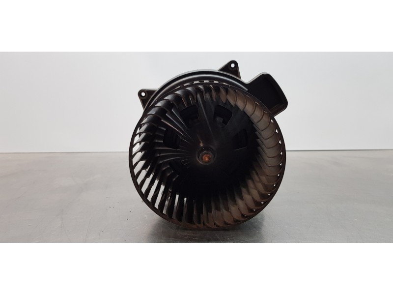 Recambio de motor calefaccion para mercedes clase m (w164) 280 / 300 cdi (164.120) referencia OEM IAM A1648350007  