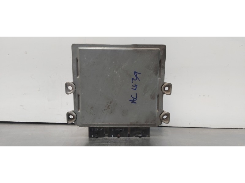 Recambio de centralita motor uce para ford focus berlina (cap) ghia referencia OEM IAM 5M5112A650MB  