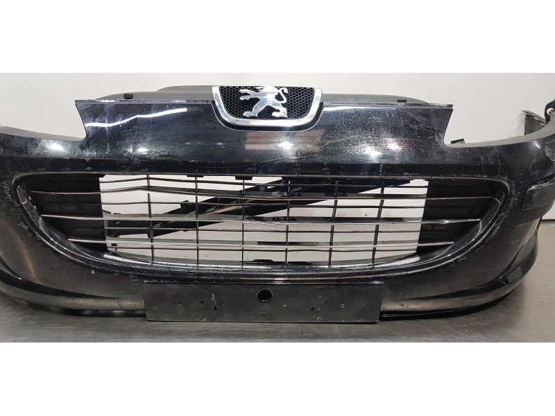 Recambio de paragolpes delantero para peugeot 407 premium referencia OEM IAM 7401RC  