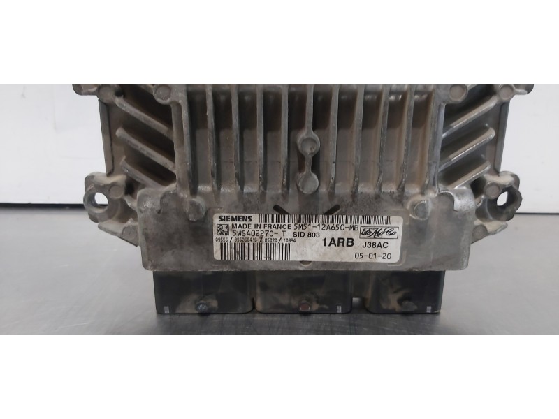 Recambio de centralita motor uce para ford focus berlina (cap) ghia referencia OEM IAM 5M5112A650MB  