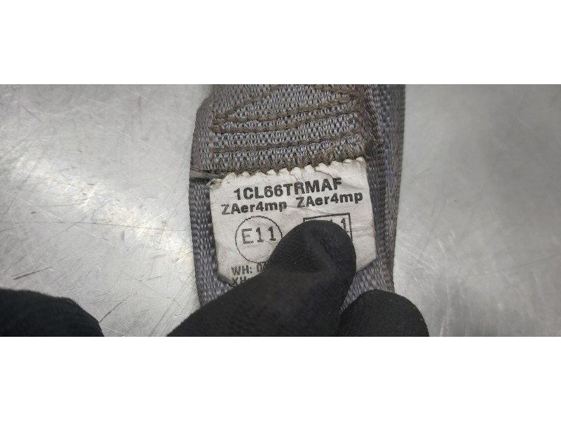 Recambio de cinturon seguridad delantero derecho para jeep gr. cherokee (wh) 3.0 crd laredo referencia OEM IAM 1CL64BD5AC  