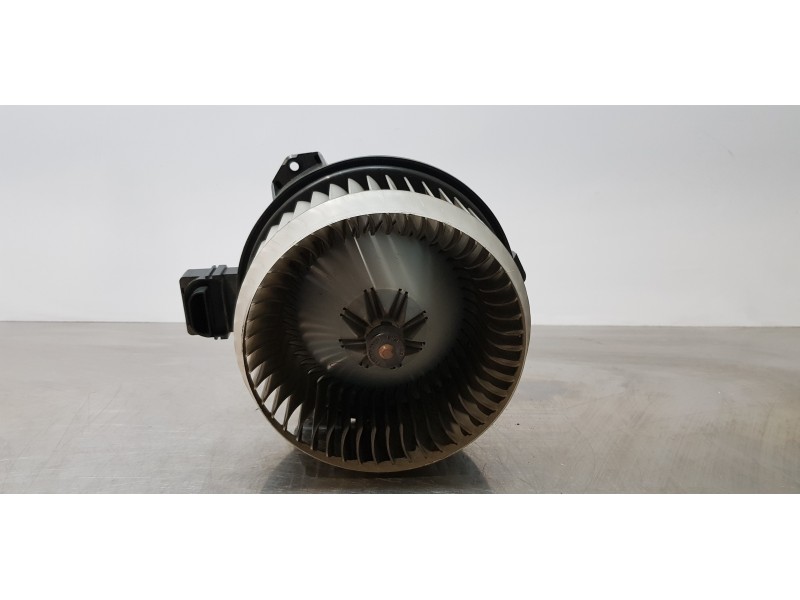 Recambio de motor calefaccion para jaguar xf 2.7 v6 diesel luxury referencia OEM IAM AV2727005391  