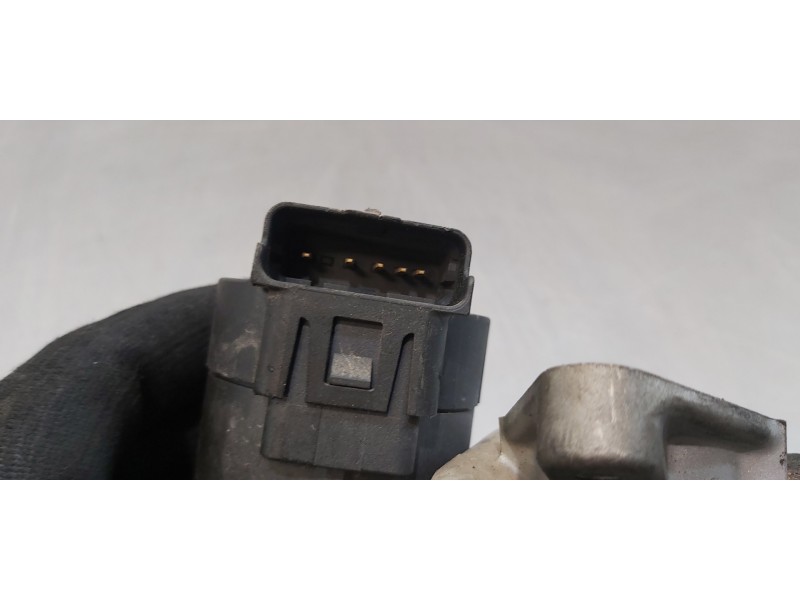 Recambio de valvula egr para ford focus berlina (cap) ghia referencia OEM IAM 9681825280  