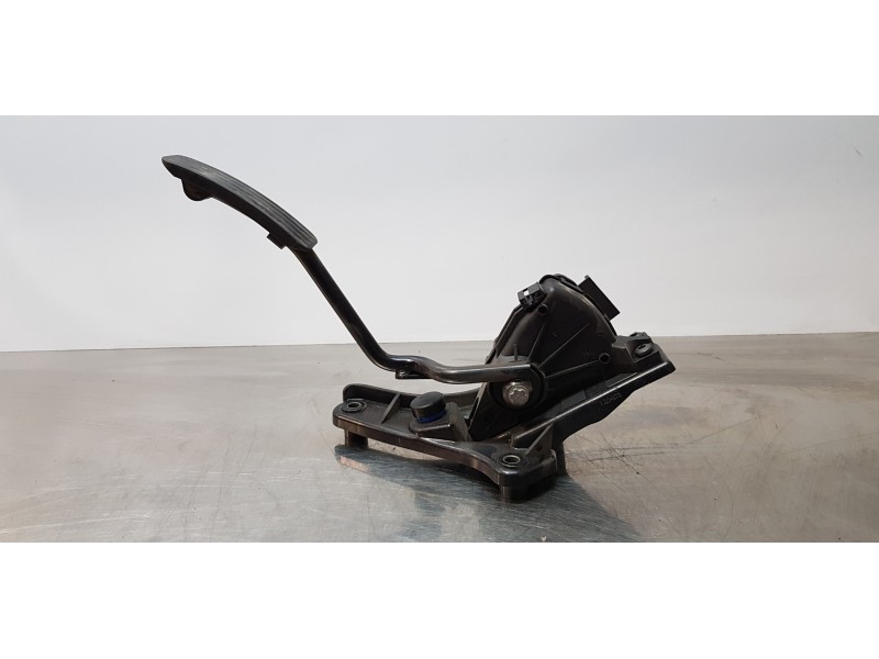 Recambio de pedal acelerador para jaguar xf 2.7 v6 diesel luxury referencia OEM IAM 8X239F832A  