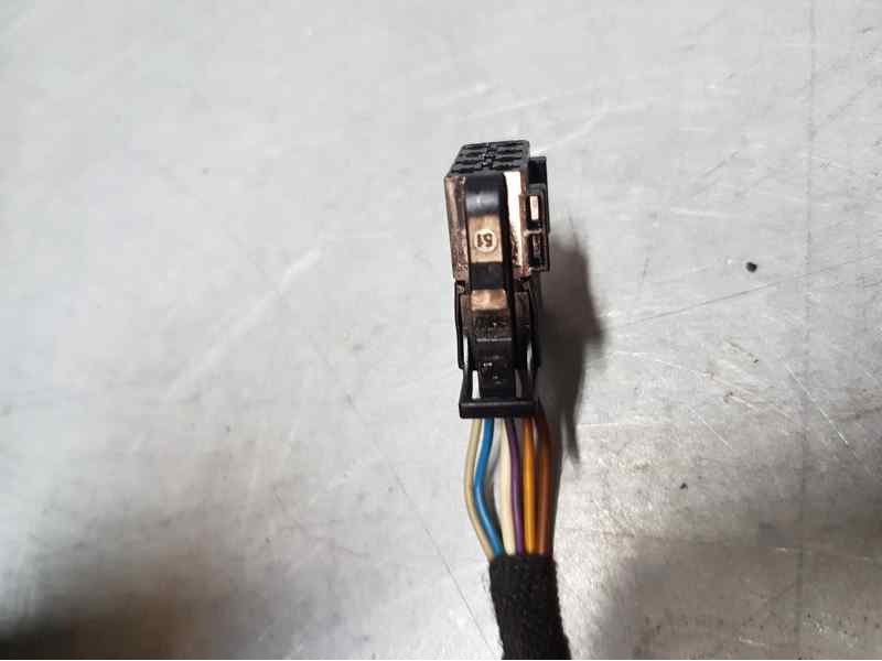 Recambio de retrovisor derecho para skoda fabia active referencia OEM IAM 6V1857408F  