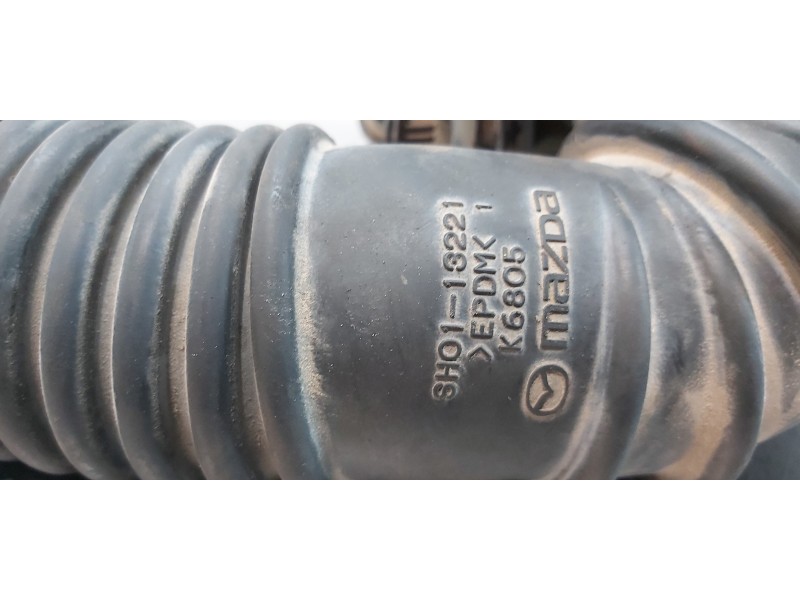 Recambio de filtro aire para mazda 6 kombi ()(.2012) prime-line referencia OEM IAM SH01133A0A  