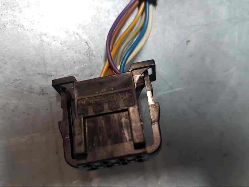 Recambio de retrovisor izquierdo para skoda fabia active referencia OEM IAM 6V1857407F  