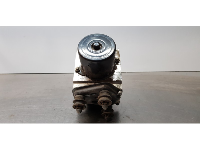 Recambio de abs para volkswagen passat berlina (3c2) highline referencia OEM IAM 3C0614109AF  