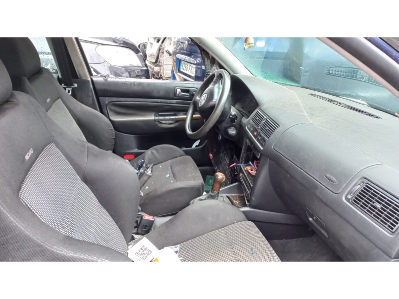 volkswagen golf iv berlina (1j1) del año 1999