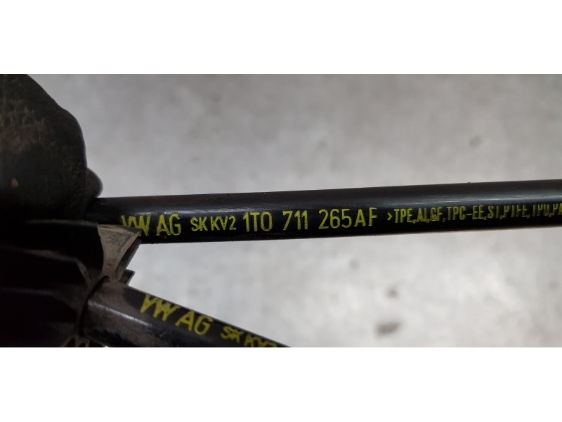 Recambio de varillaje cambio para volkswagen caddy furgón/kombi furgón bmt referencia OEM IAM 1T0711266P   Recambio de varillaje cambio para volkswagen caddy furgón/kombi furgón bmt referencia OEM IAM 1T0711266P