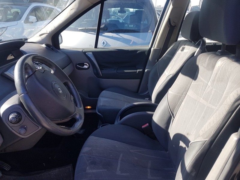 renault scenic ii del año 2005