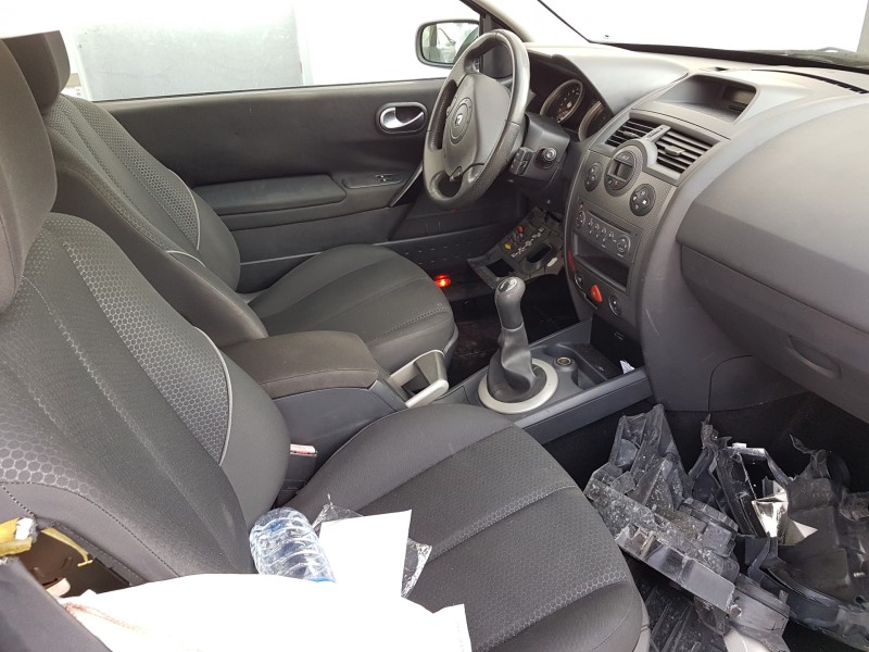 renault megane ii berlina 3p del año 2006