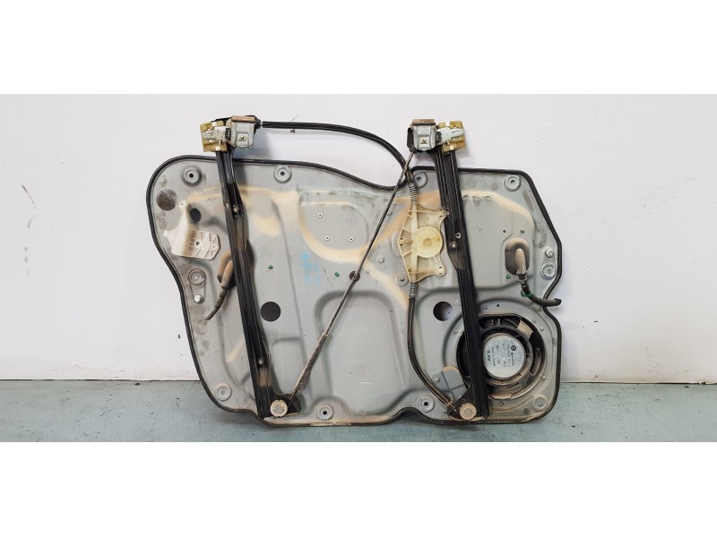 Recambio de elevalunas delantero derecho para volkswagen caddy ka/kb (2k) kombi referencia OEM IAM 2K1837752BJ  