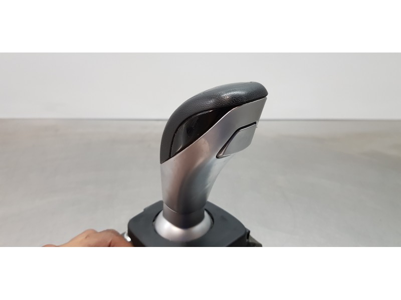 Recambio de palanca cambio para alfa romeo stelvio (630) basis q4 referencia OEM IAM 156139090  